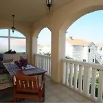 Maria Apartment *