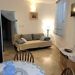 Maria Apartment *